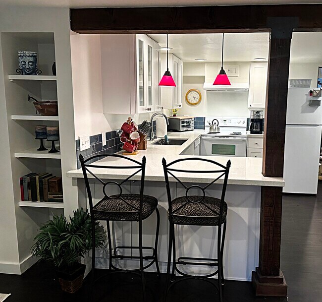 Building Photo - 11639 1st Ave NW