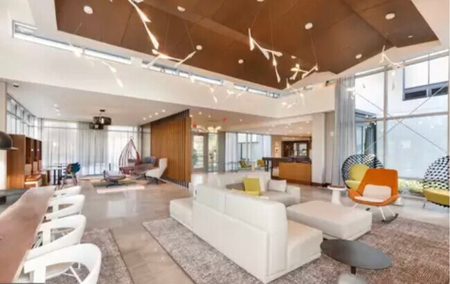 Building Photo - 145 Riverhaven Dr