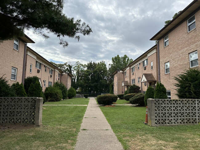Primary Photo - 2600 N Jefferson St