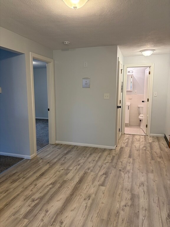 Building Photo - 109 Trapelo Rd