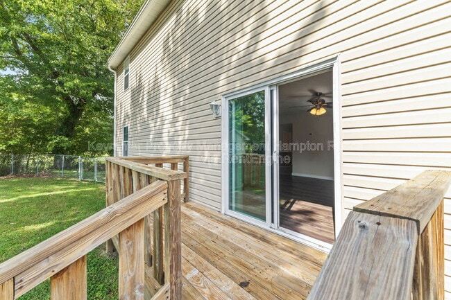 Building Photo - 3645 Landstown Rd