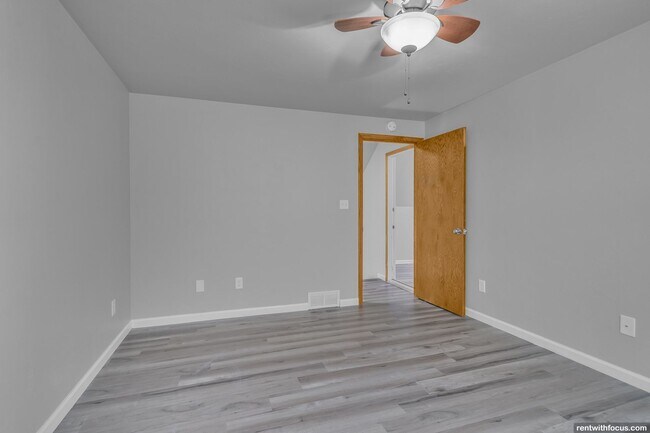 Building Photo - 2795-2797 Saint Ann Dr.