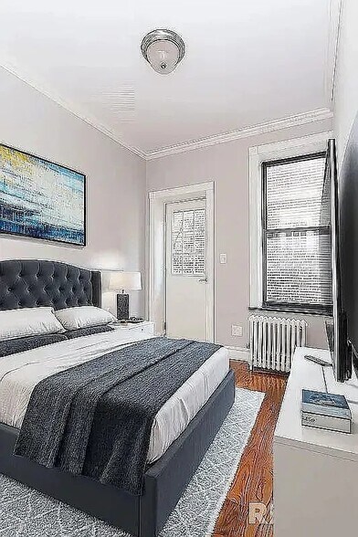 Building Photo - 230 E 32nd St