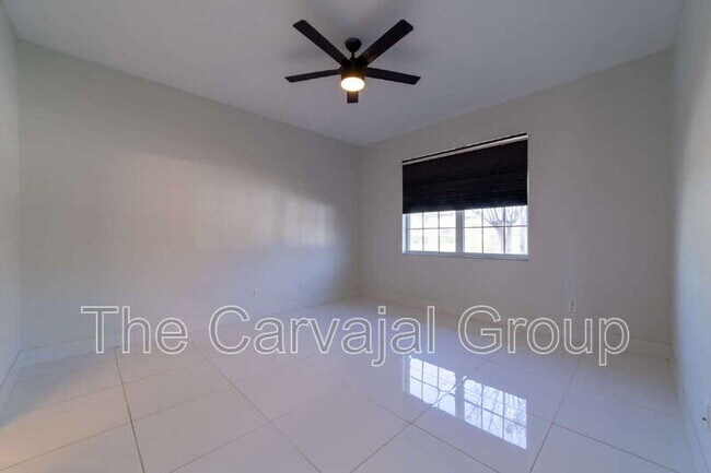 Building Photo - 10224 Vickers Ridge Dr