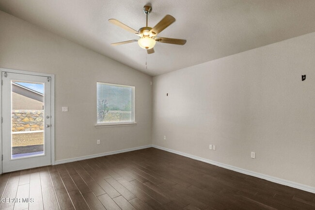 Building Photo - 14645 Spanish Point Dr