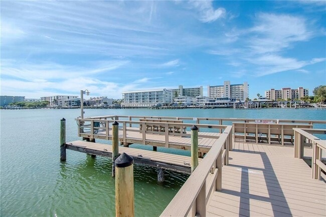 Building Photo - 10351 Regal Dr