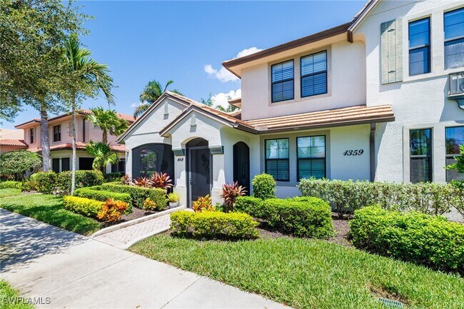 Building Photo - 1359 Artesia Dr E