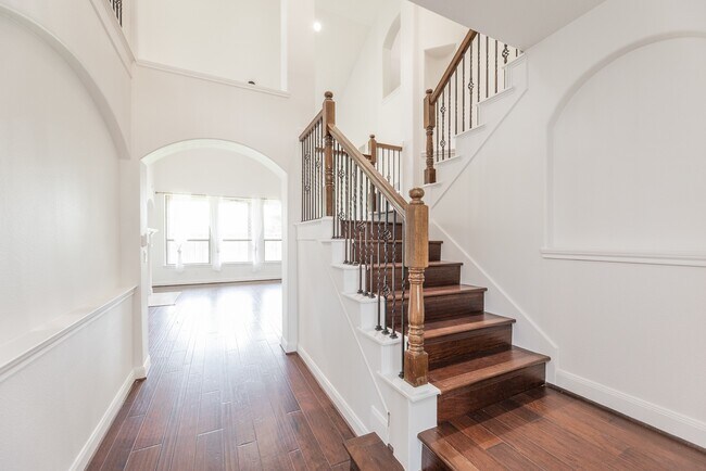 Building Photo - 19507 Gladewater Ct