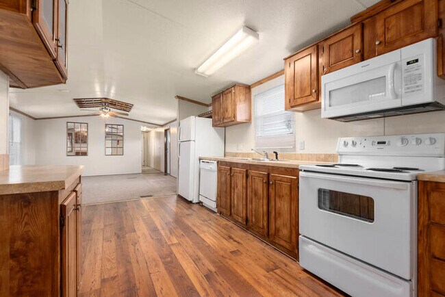 Building Photo - 5050 St Kitts Calle