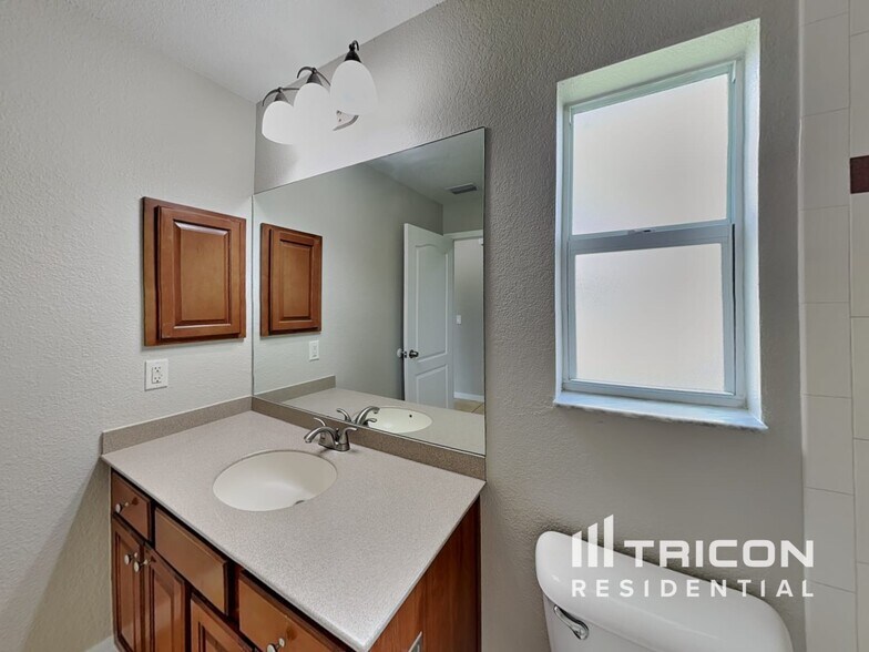 Building Photo - 8284 Caruso Ln