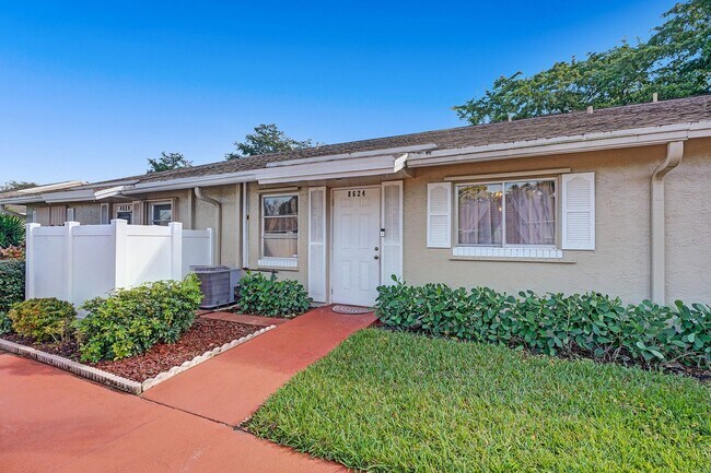Building Photo - 8624 Overset Ln