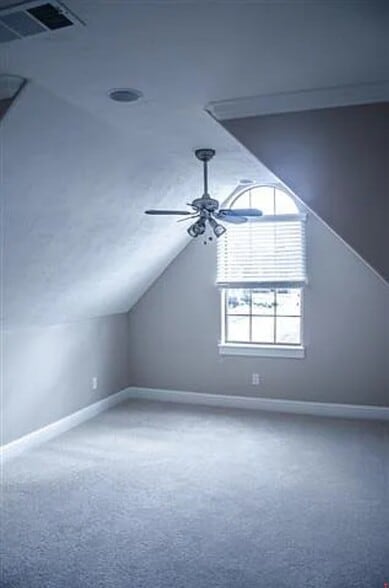 Building Photo - 13 Stonebrook Ct