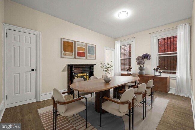 Building Photo - 1619 N 55th St
