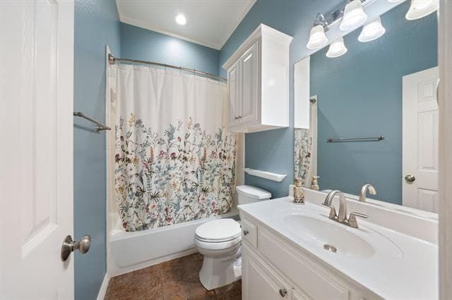 Building Photo - 14881 Holly Leaf Dr