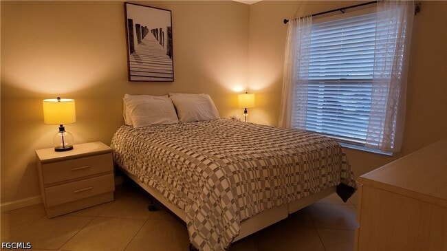 Building Photo - 509 Roma Ct