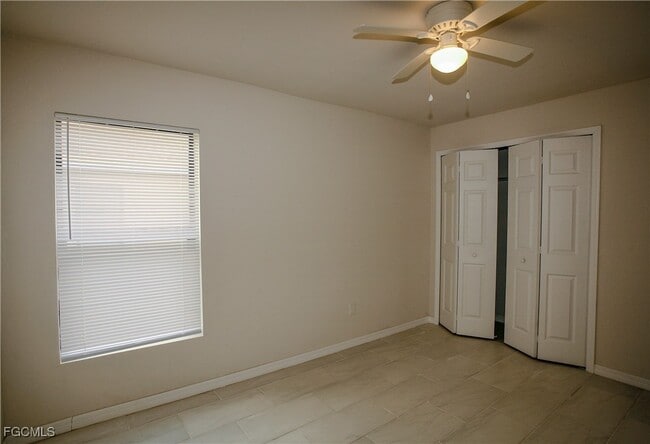 Building Photo - 1309 SE 8th Pl