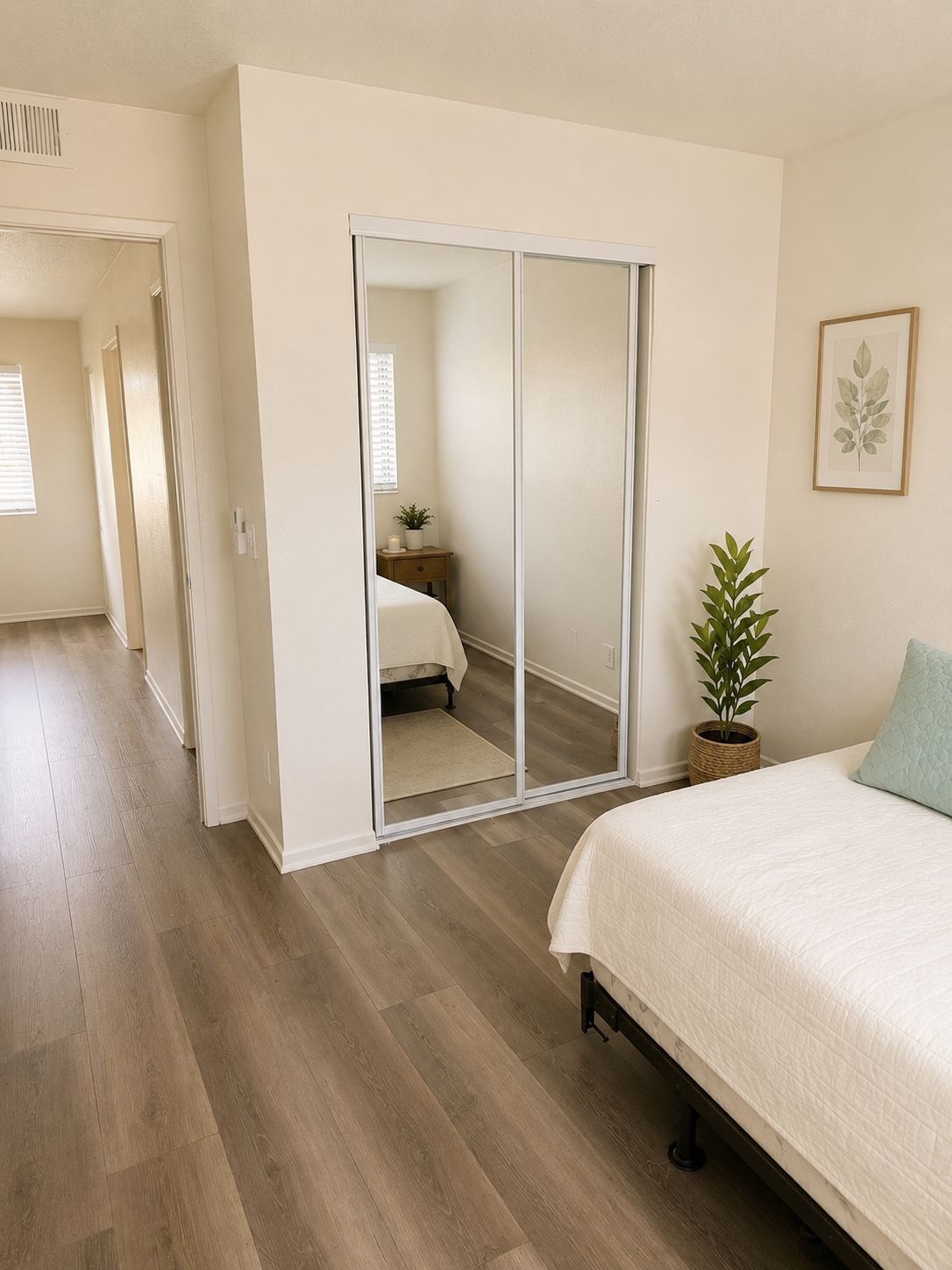 BEDROOM #2 FURNISHED - UPSTAIRS - 2118 Obarr Pl
