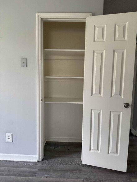 Building Photo - 141 Baileys Park Ln