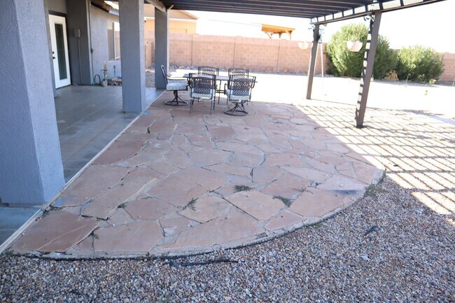 Building Photo - Home With A Pool and Much More!