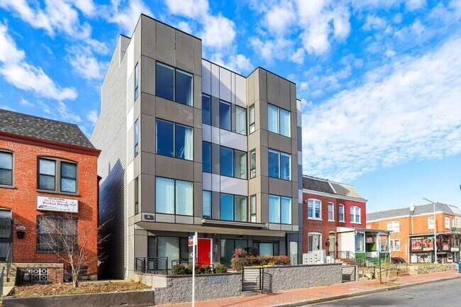 Building Photo - 2812 Georgia Ave NW