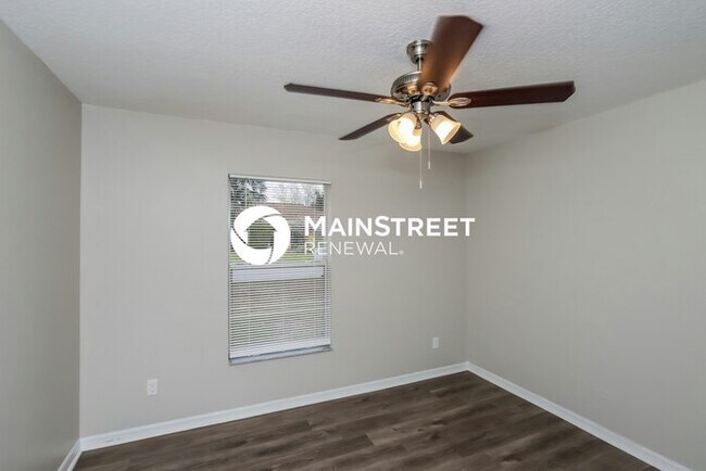 Building Photo - 3 Bedroom Pet-Friendly Home in palm bay, FL with Main Street Renewal