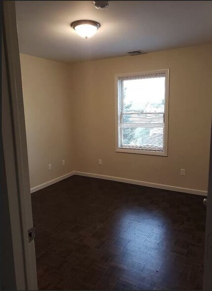 Call owner at 973-356-6937 - 26 Harding Ct