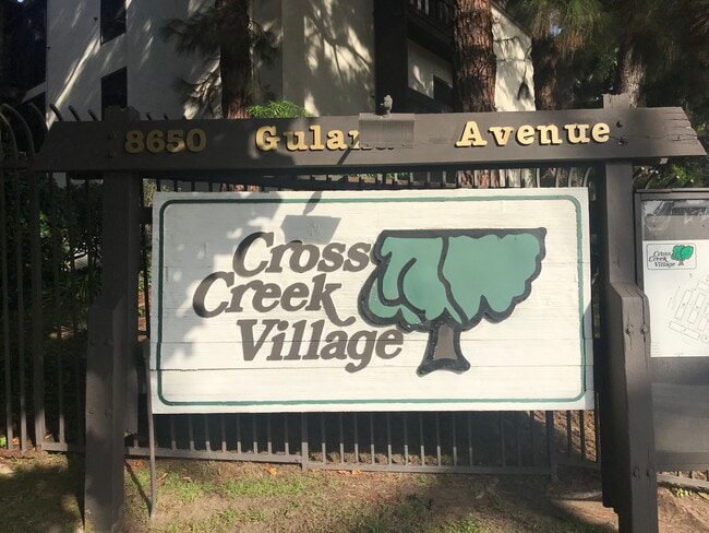 Building Photo - 7740 Redlands St