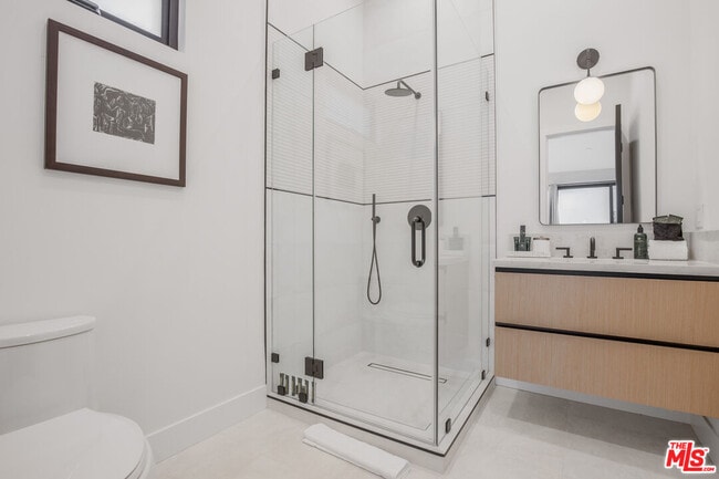 Building Photo - 3101 Belden Dr