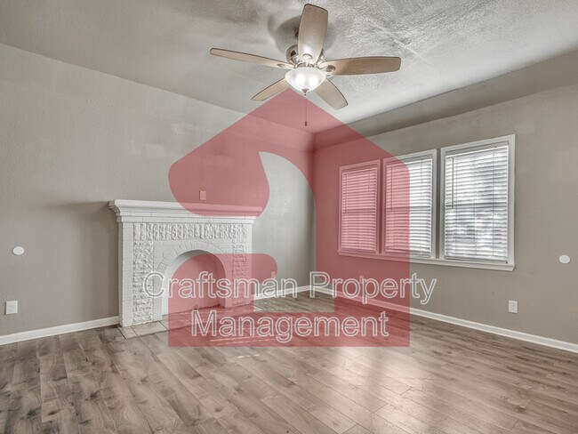 Building Photo - 2843 NW 18th St