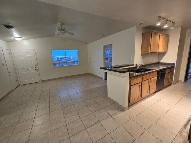 Building Photo - 12328 Alderbrook Dr