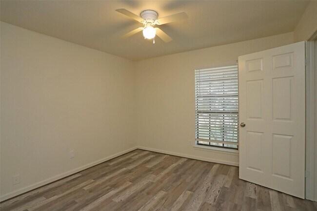 Building Photo - 5023 Monteith Dr