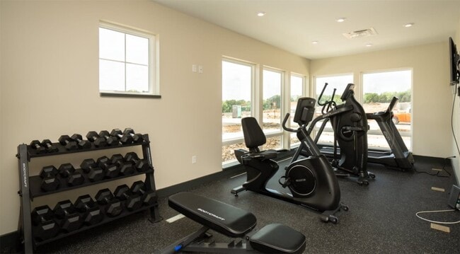 Building Photo - 367 Newbridge Wy