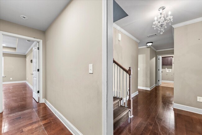 Building Photo - 2712 Big Dog Tr