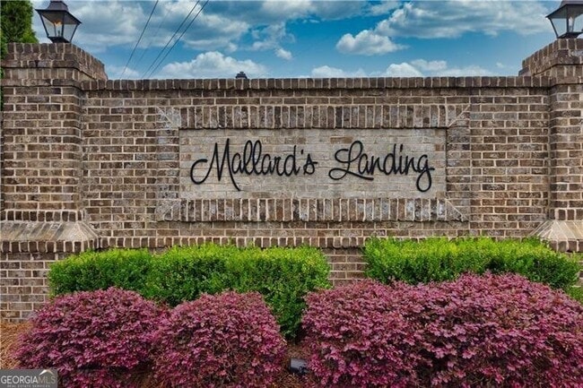 Building Photo - 772 Hawkins Creek Dr