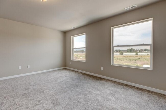 Building Photo - 4685 Pleasant Port View