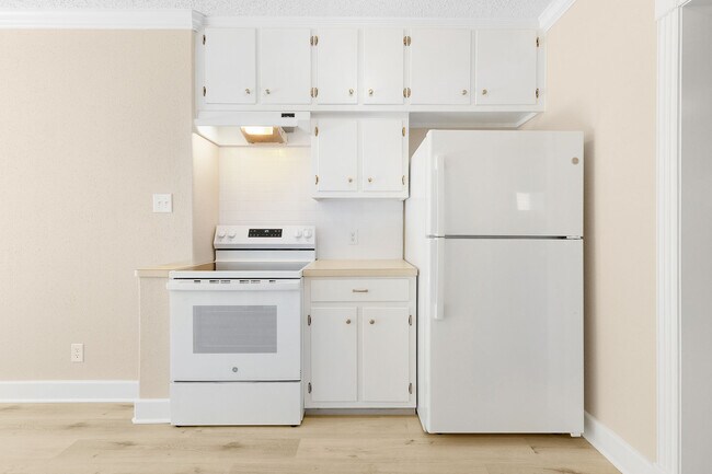 Building Photo - 1324 Allston St