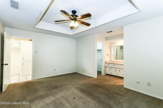 Building Photo - 6802 Frankford Ave