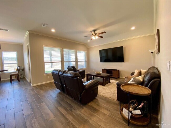 Building Photo - 5208 Escondido Pass