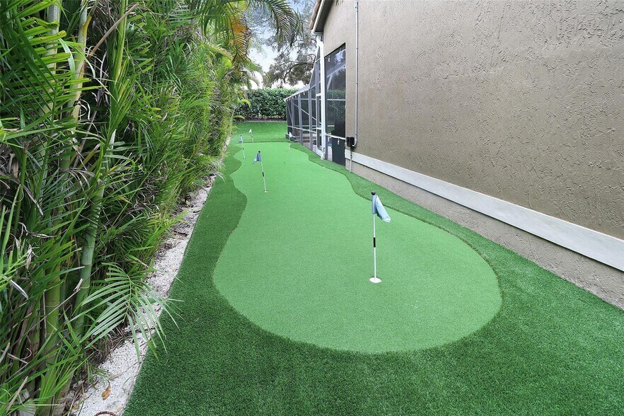 Building Photo - 6430 NW 98th Ln