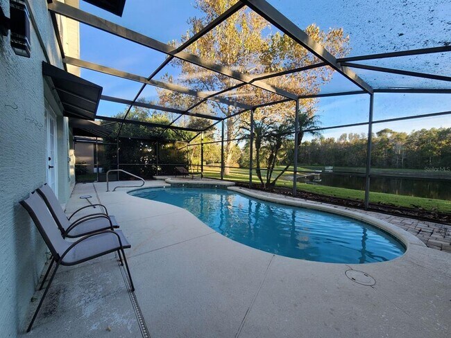 Building Photo - 1860 Ashland Trail