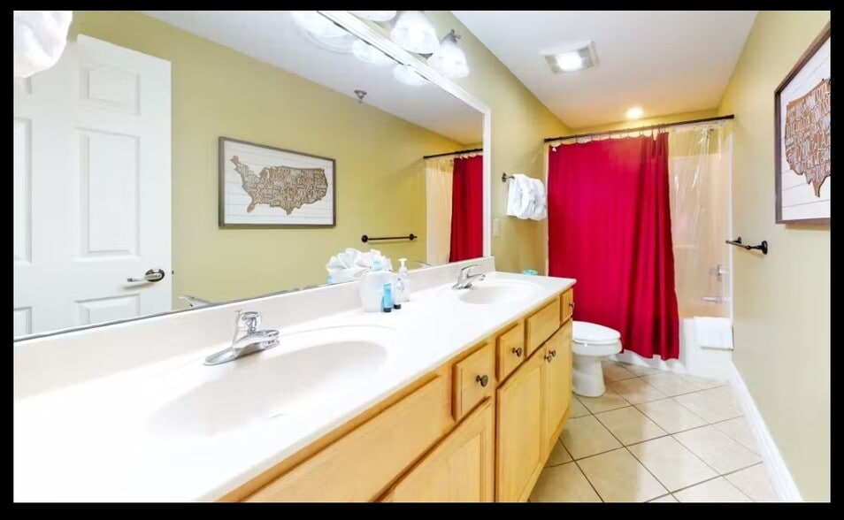 Building Photo - 215 Woliss Ln
