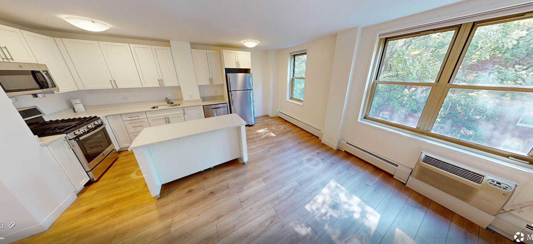 Building Photo - 63 Gordon St