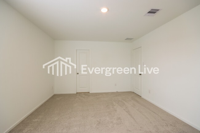 Building Photo - 19747 US-59