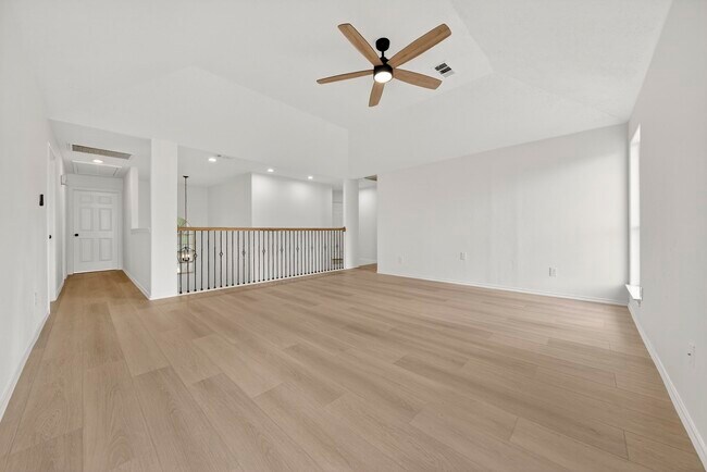 Building Photo - 3315 Berzin Ct