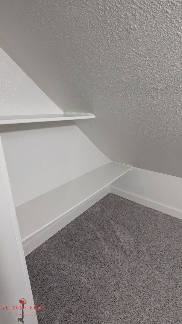 Building Photo - 4520 S Thompson Ave