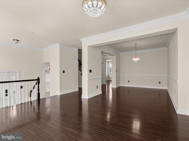 Building Photo - 7761 Crystal Brook Way