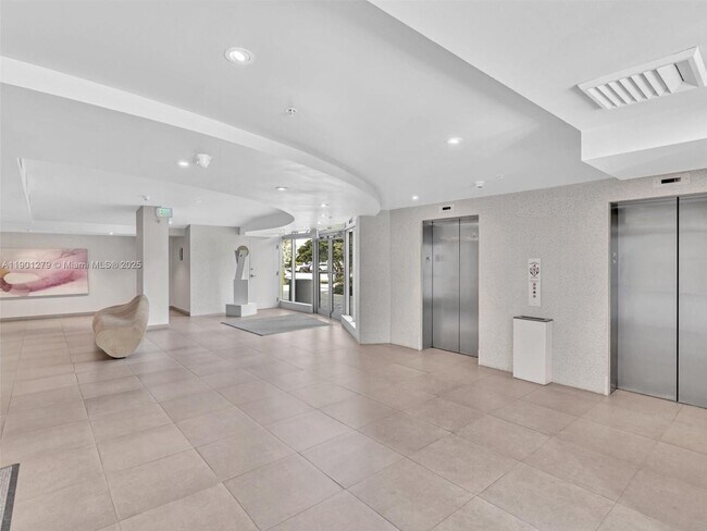 Building Photo - 7934 West Dr