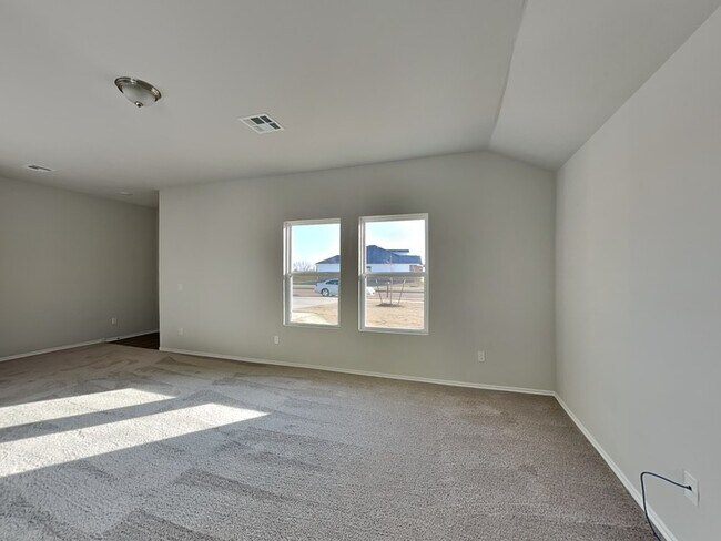 Building Photo - 1029 E Stetson Ln