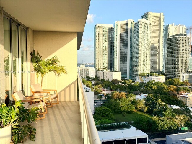 Building Photo - 3470 E Coast Ave