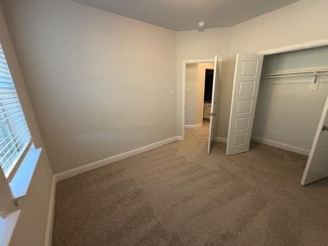 Building Photo - 3533 Treasure Dr